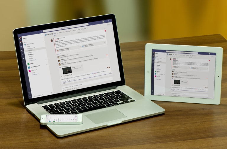 microsoft teams screenshot in device mockup 1278